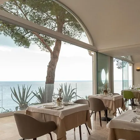 Baia Delle Zagare