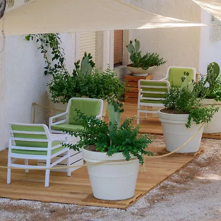 فندق Baia Delle Zagare 4*