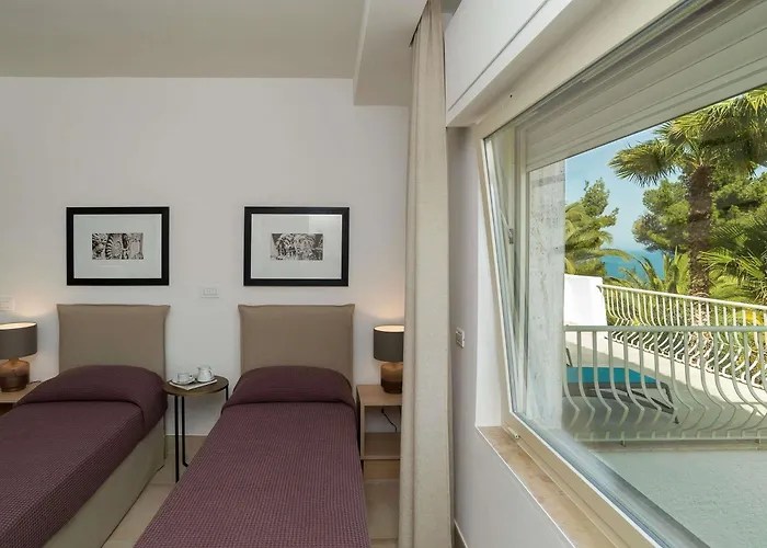 Baia Delle Zagare - Handwritten Collection